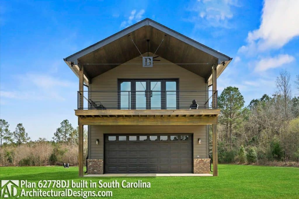 garage with balcony plan